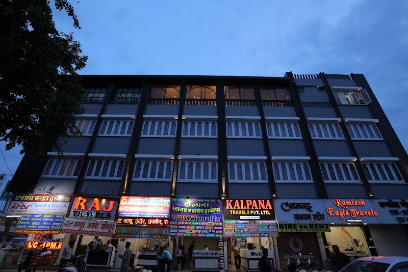 Hotel City Express By Downtown Udaipur - Hotel City Express By Downtown Udaipur, City Station Rd, near Central Bus Stop, Udaipole, Jawahar Nagar, Ganga Gali, Udaipur, Rajasthan 313001, India