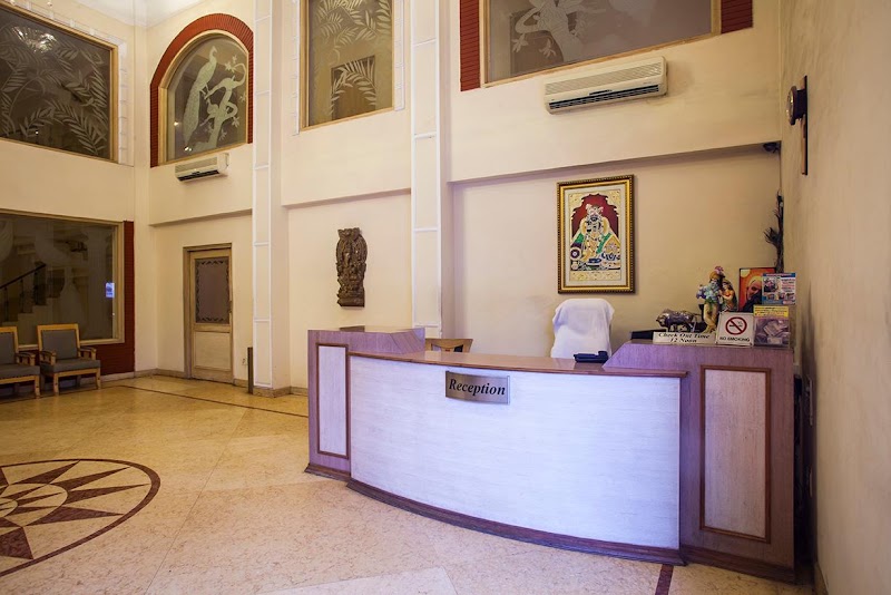 Hotel Shubham Holidays - Hotel Shubham Holidays, Gandhi Rd, Kishor Pura, Vrindavan, Uttar Pradesh 281121, India