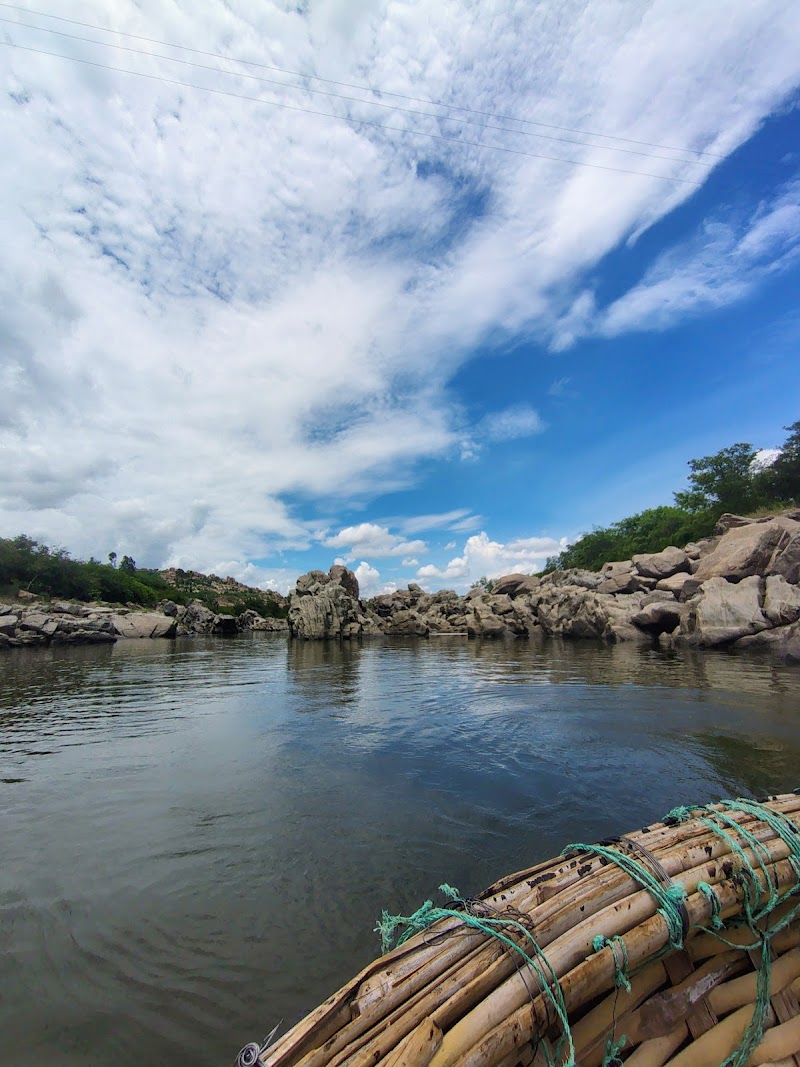 Sanapur TB River coracle ride - Sanapur TB River coracle ride 8CWP+73W, Sanapur, Karnataka 583234, India