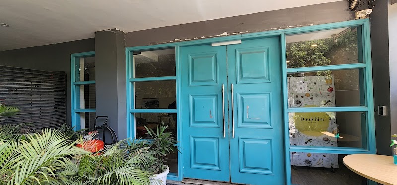 Housr Malibu - Housr Malibu SR 8, near Park Hospital, Malibu Towne, Sector 47, Gurugram, Haryana 122018, India