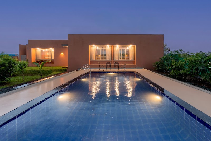 StayVista at Terracotta Skies | Villa with Swimming Pool in Nashik - StayVista at Terracotta Skies | Villa with Swimming Pool in Nashik, Kikwi Village, Pmpri Trimbak, Maharashtra 422203, India