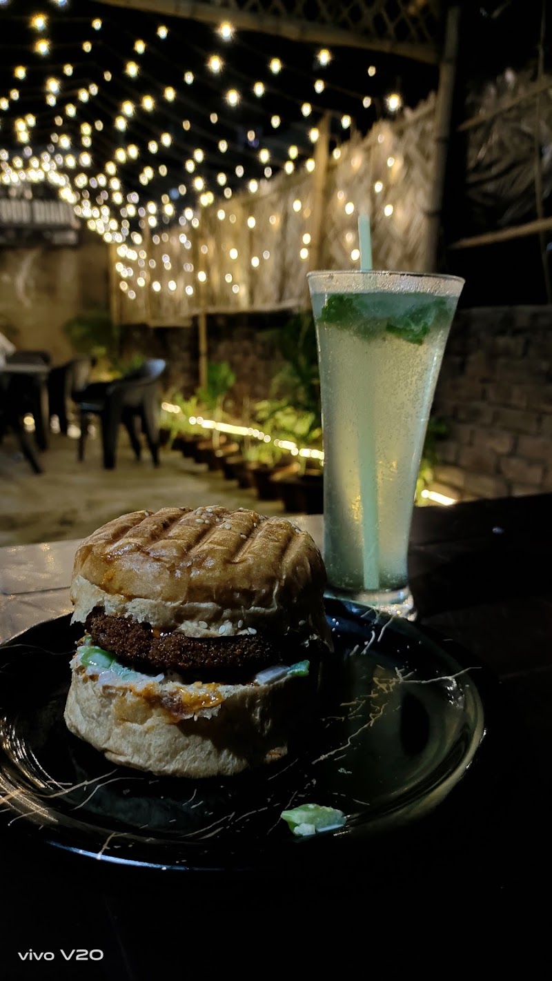 THE FOOD DIARY - THE FOOD DIARY Near:- yateem khana, Quaziwali Chak, Tatarpur Rd, Laheari Tola, Urdu Bazar, Bhagalpur, Bihar 812002, India