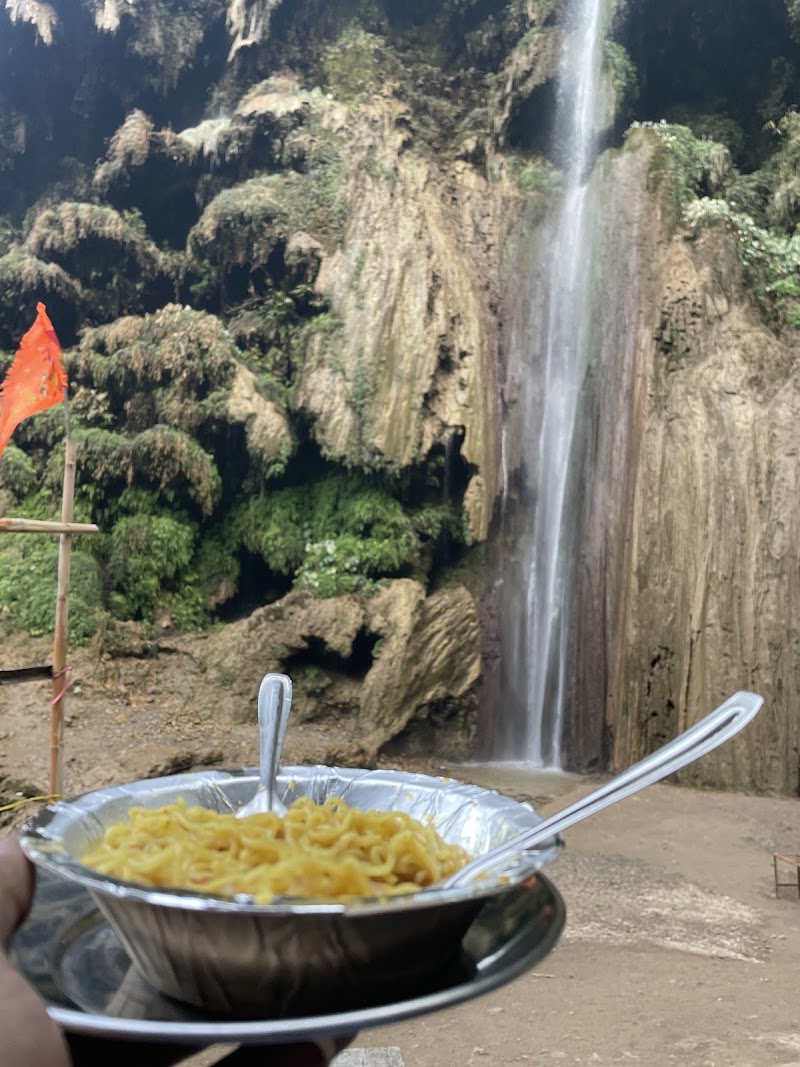 Patna Waterfall - Patna Waterfall 4978+V22, Patna, Uttarakhand 249304, India