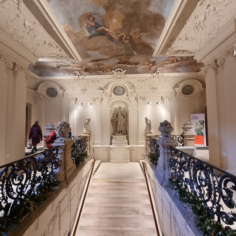Mucha Foundation Art Museum - Mucha Foundation Art Museum, Na Příkopě 852/10, Nové Město, 110 00 Praha-Praha 1, Czechia
