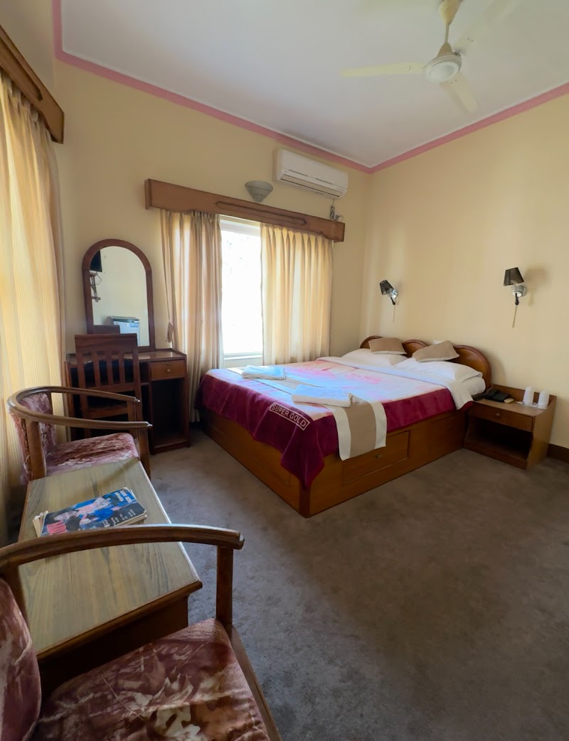 Hotel Green Tara - Hotel Green Tara Street No 10, Lakeside Rd, पोखरा 33700, Nepal