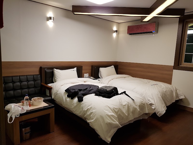 Sugar Hotel, Gyeongju - Sugar Hotel, Gyeongju 34-1 Taejong-ro 685beon-gil, Gyeongju, Gyeongsangbuk-do, South Korea