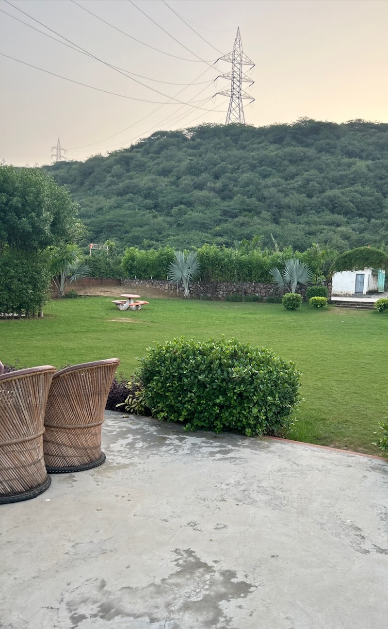 Apna Desi Thaat,Leopard Trail, Gurgaon - Apna Desi Thaat,Leopard Trail, Gurgaon 8XQV+QP, Garat Pur Bas, Haryana 122101, India