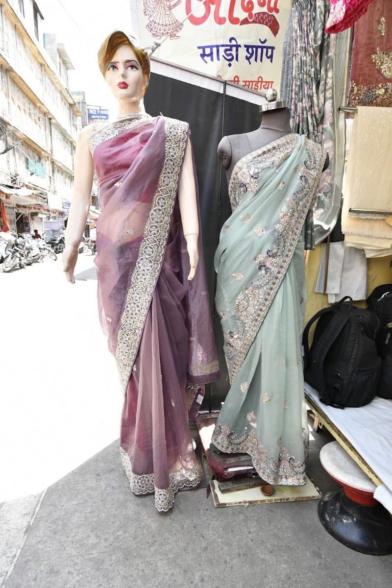 ODHANI SAREE SHOP - ODHANI SAREE SHOP Shop No 36, Haldion Ka Rasta, in front of Bullian Building, Johri Bazar, Ramganj Bazar, Jaipur, Jaipur Nagar Nigam Area, Rajasthan 302003, India