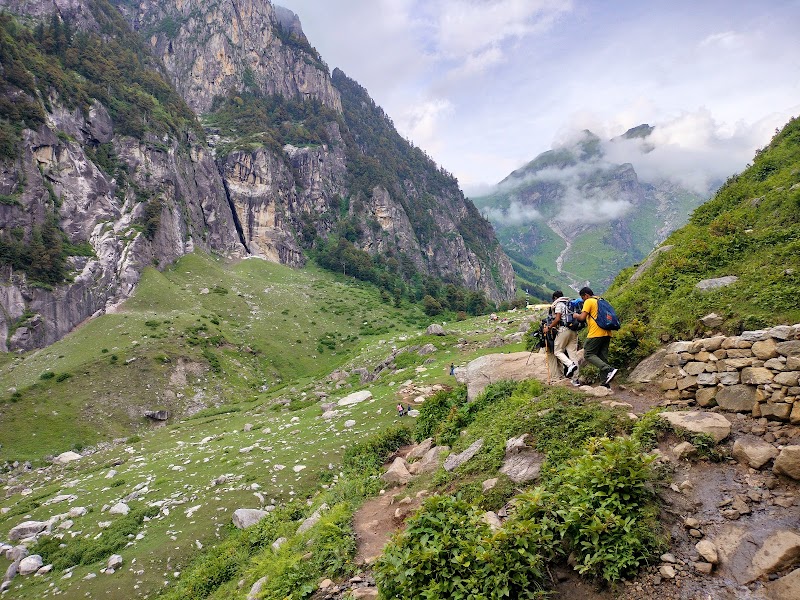 Hampta Pass Trek Base - Hampta Pass Trek Base, 763M+Q8, Bashisht, Himachal Pradesh 175143, India