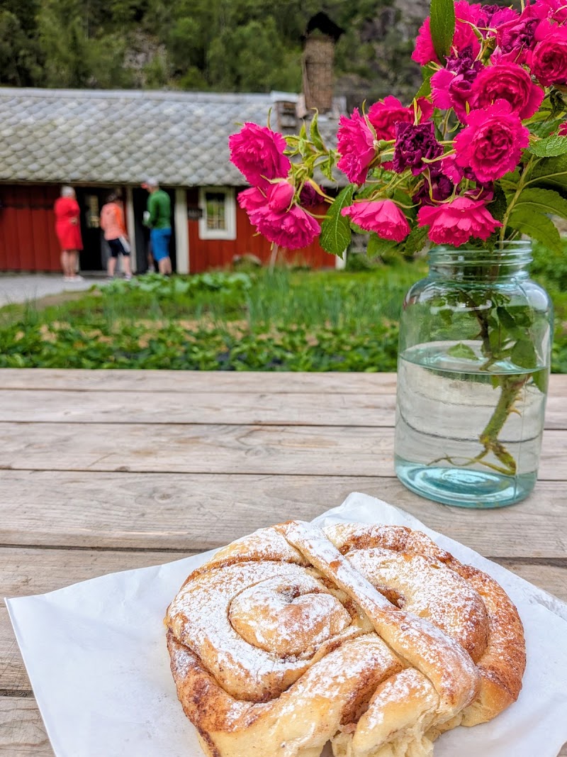 Bakeri - Bakeri, R13(old 14, 5750 Odda, Norway