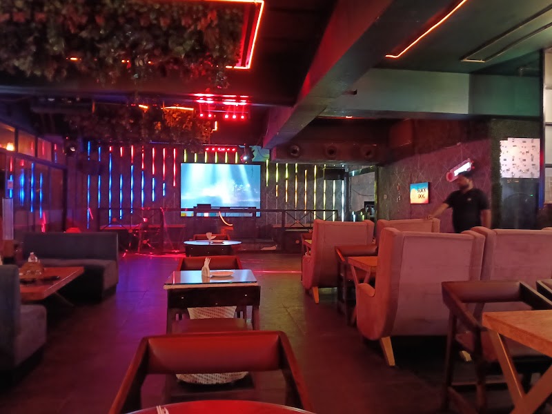 THE VIBE VARANASI - THE VIBE VARANASI, 4th floor, Ip grand, above reliance smart bazar, Naipokhari, Sigra, Varanasi, Uttar Pradesh 221002, India