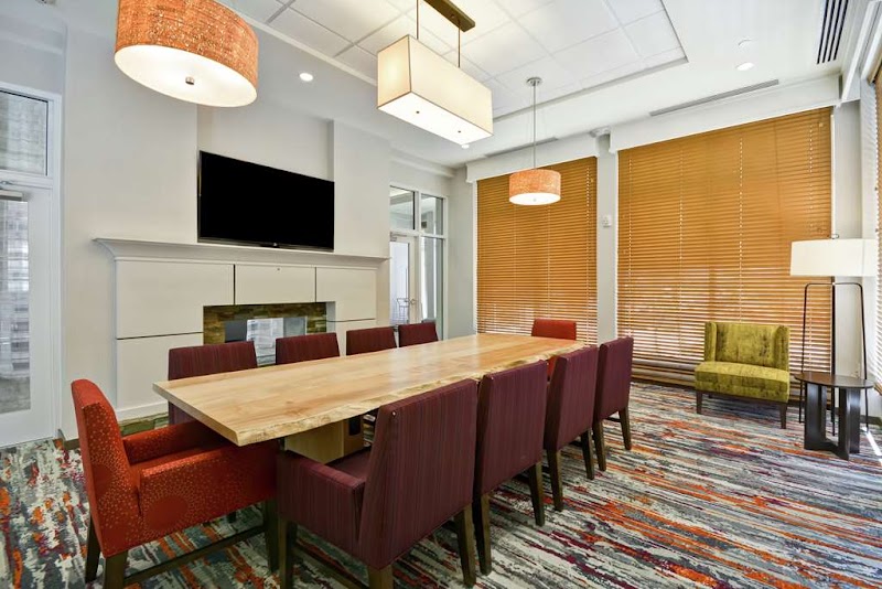 Hilton Garden Inn Phoenix/Tempe ASU Area - Hilton Garden Inn Phoenix/Tempe ASU Area, 86 S Rockford Dr, Tempe, AZ 85281, USA