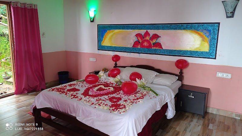 Munnar Plantation Villa. Tea Drops . - Munnar Plantation Villa. Tea Drops . Pipe Line View Point, Pallivasal, Kerala 685565, India