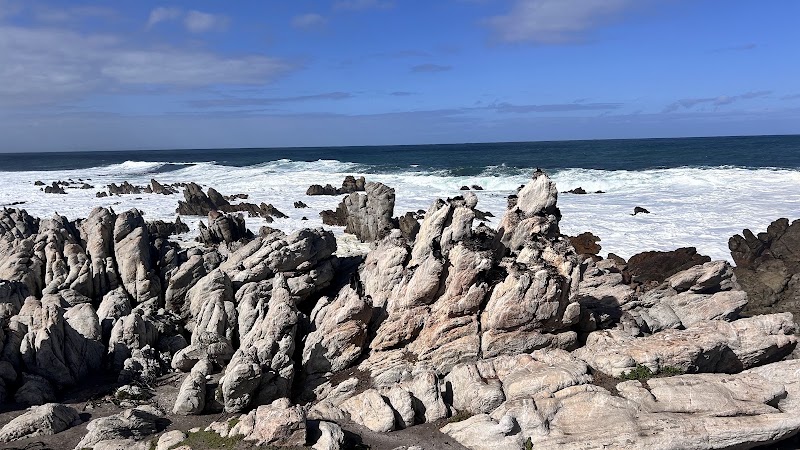 Betty's Bay Main Beach🪶 - Betty's Bay Main Beach🪶, 3780 Nerine Cres, Betty's Bay, 7141, South Africa