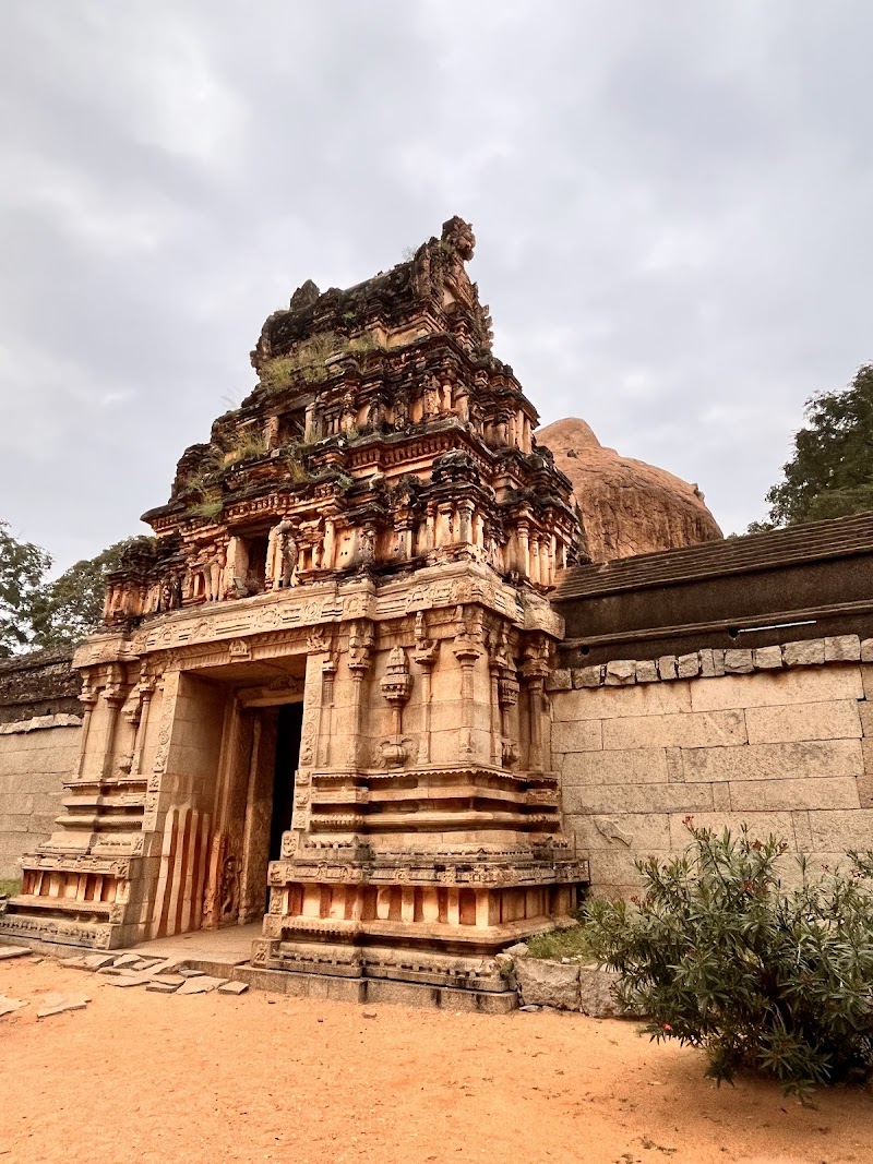 Ancient Shri Malyavanta Raghunatha Temple - Ancient Shri Malyavanta Raghunatha Temple, 8FFQ+R4C, Venkatapura, Karnataka 583221, India
