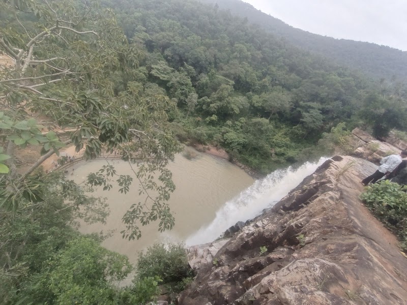 Godhas Waterfall - Godhas Waterfall, Unnamed Road, MC9Q+2MF, Katingpani, Odisha 766105, India