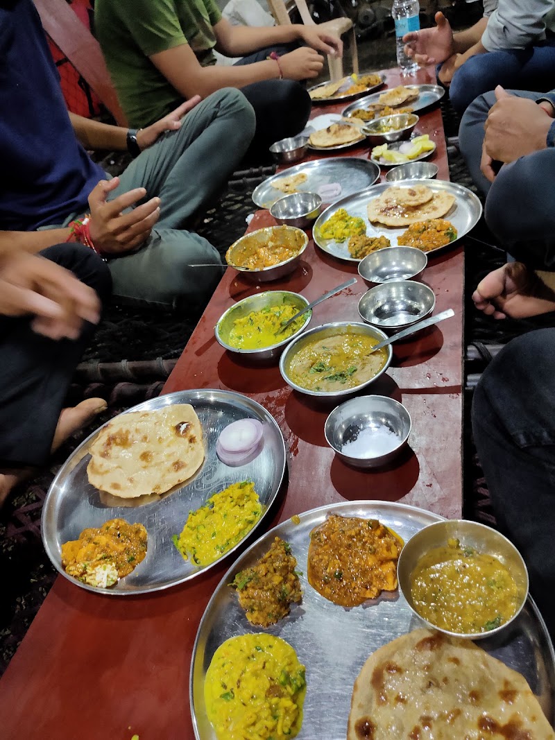Highway Heaven Dhaba - Highway Heaven Dhaba, R677+VWP, Mohi, Madhya Pradesh 460661, India