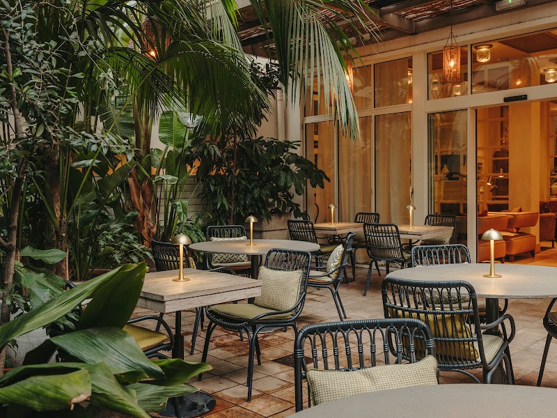 Hotel Pulitzer - Hotel Pulitzer Carrer de Bergara, 8, Eixample, 08002 Barcelona, Spain