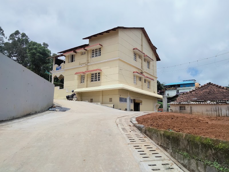 Prashanth Home Stay - Prashanth Home Stay MG Rd, opposite Gandhi Maidan, near Hotel New Rajdarshan, Stuart Hill, Madikeri, Karnataka 571201, India