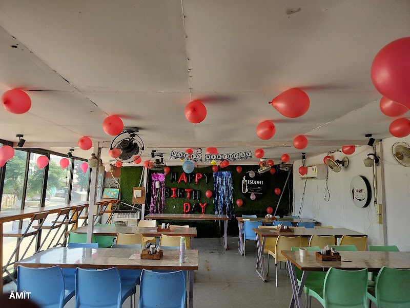 Isudhi restaurant and cafe - Isudhi restaurant and cafe Paidal path turan dawar se 800 m ringas, road, Khatoo, Rajasthan 332602, India