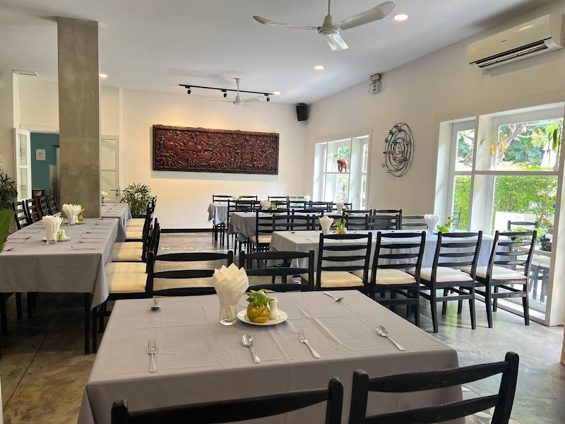 Amber Angkor Villa Hotel & Spa, Siem Reap - Amber Angkor Villa Hotel & Spa, Siem Reap, 9V56+39, ក្រុងសៀមរាប 171004, Cambodia
