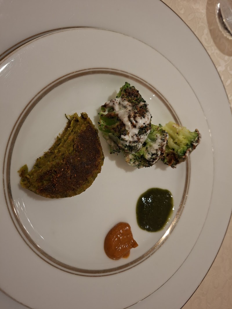 Diya - The Leela Ambience Gurugram - Diya - The Leela Ambience Gurugram The Leela Ambience, 8, National Highway, Ambience Island, DLF Phase 3, Sector 24, Gurugram, Haryana 122010, India