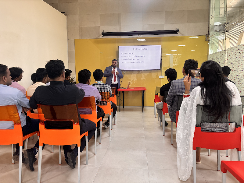 Dr. Jitendra Sakhrani – Best Urologist in South Bombay, Mumbai - Dr. Jitendra Sakhrani – Best Urologist in South Bombay, Mumbai Om Chambers, 401, Babulnath, Kemps Corner, Malabar Hill, Mumbai, Maharashtra 400026, India
