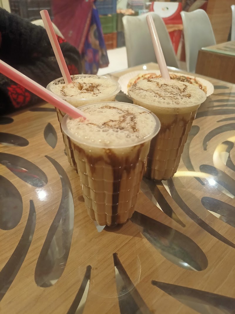 ROSE CORNER BAKERY - ROSE CORNER BAKERY, Manav Mandir Rd, Jai Stambh Chowk, Rajnandgaon, Chhattisgarh 491441, India
