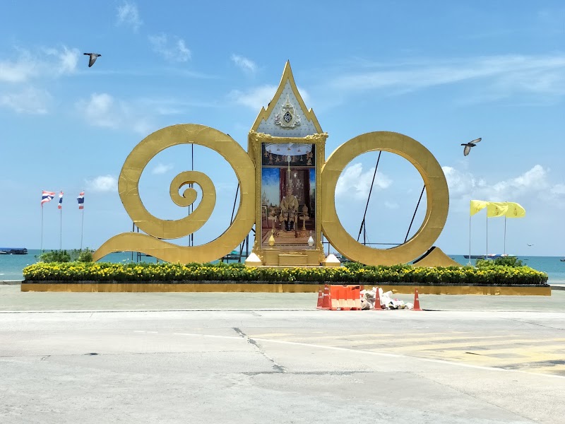 Pattaya Beach - Pattaya Beach ล็อก 88 เตียงผ้าใบชายหาดพัทยา ล็อก 88 Muang Pattaya, Amphoe Bang Lamung, Chang Wat Chon Buri 20150, Thailand