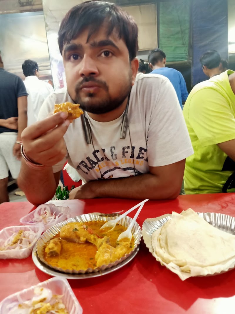 Shahi Chiken Biryani Corner (Halal) - Shahi Chiken Biryani Corner (Halal), Block H, DLF Phase 1, Sector 26, Gurugram, Haryana 122002, India