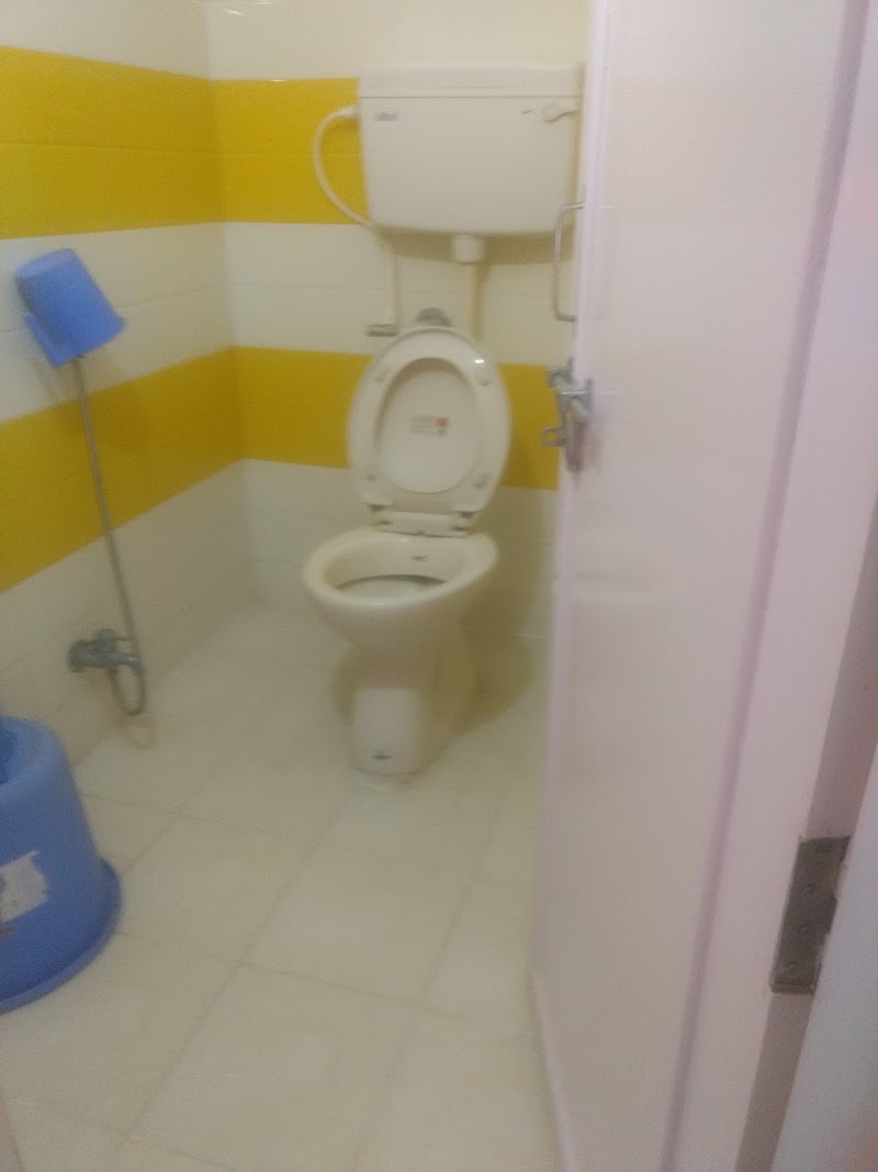 Mannars Yatri Nivas Lodging - Mannars Yatri Nivas Lodging, 2747, Near Sangam Theatre, Chandragupta Road, Lasker Mohalla, Halladakeri, Mandi Mohalla, Lashkar Mohalla, Mandi Mohalla, Mysuru, Karnataka 570001, India