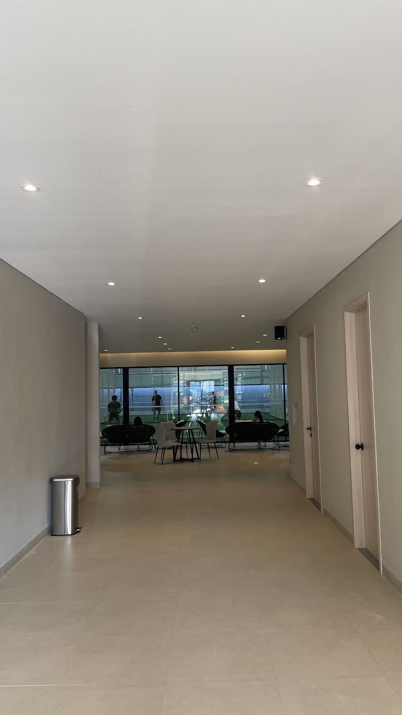 Kaia Padel Reserve - Kaia Padel Reserve Jl. Kembangan Raya No.6C, RT.5/RW.2, Kembangan Sel., Kec. Kembangan, Kota Jakarta Barat, Daerah Khusus Ibukota Jakarta 11610, Indonesia