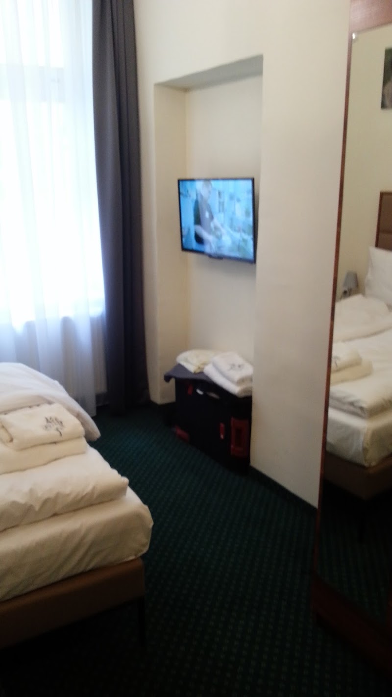 Aparthotel Old Town - Aparthotel Old Town, Świętej Gertrudy 10, 31-046 Kraków, Poland