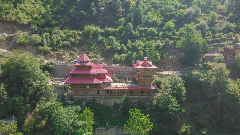 Tirthan Village Resort - Tirthan Village Resort, Village Gushaini Bathad Road, Tirthan Valley Rd, Chippni, Himachal Pradesh 175123, India