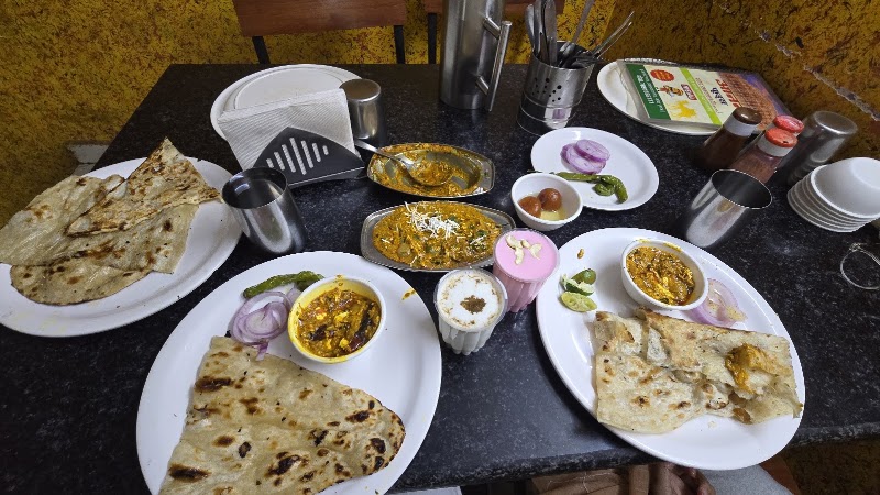 Anand Shekhawati Dhaba - Anand Shekhawati Dhaba Plot No 33 Near Gobariya Bawdi Circle, Vishwakarma Nagar, Transport Nagar, Rangbari, Kota, Rajasthan 324005, India