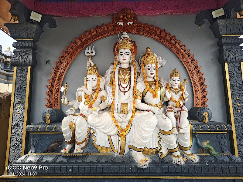 Jonnavada Temple - Jonnavada Temple FVHR+JC8, Jonnawada Old Bridge Rd, Jonnawada, Andhra Pradesh 524305, India