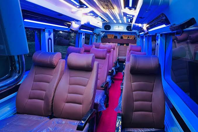 AP Travels - Ayodhya Prayagraj Varanasi Tours | Bus Tempo Traveller Taxi Car - AP Travels - Ayodhya Prayagraj Varanasi Tours | Bus Tempo Traveller Taxi Car Near Badi Devkali Mandir, AP Palace, Adarsh Puram, Ayodhya, Faizabad, Uttar Pradesh 224001, India