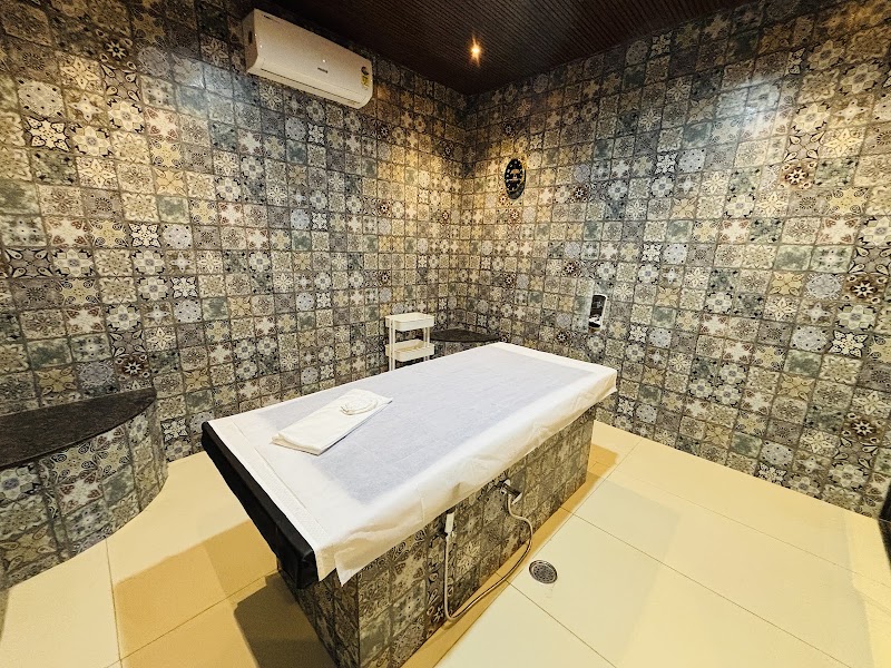 Bodhi Wellness Spa - Film Nagar - Bodhi Wellness Spa - Film Nagar Plot no 10B, H. No: 8, 10D Street, No 8, 2-293/82/F/C, Durga Bhawani Nagar, Giani Zail Singh Nagar, Film Nagar, Hyderabad, Telangana 500096, India