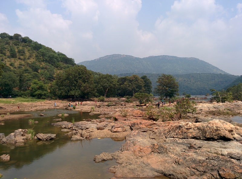 Muthathi - Muthathi, 8857+8M6, Basavana Betta Forest, Karnataka 571421, India