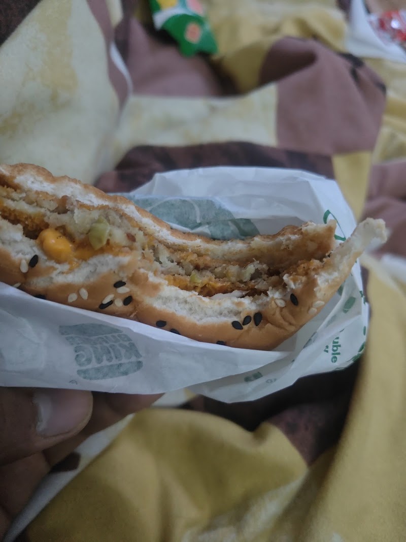 Burger King - Burger King Unit No 2, World Mark Tower 3, Food Court, Maidawas Rd, Sector 65, Gurugram, Haryana 122101, India