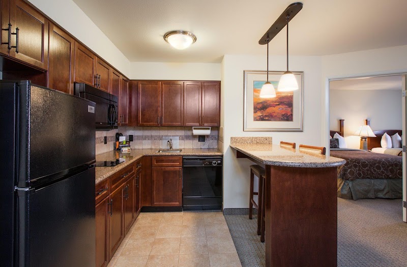 Staybridge Suites El Paso Airport Area by IHG - Staybridge Suites El Paso Airport Area by IHG 6680 Gtwy Blvd E, El Paso, TX 79915, USA