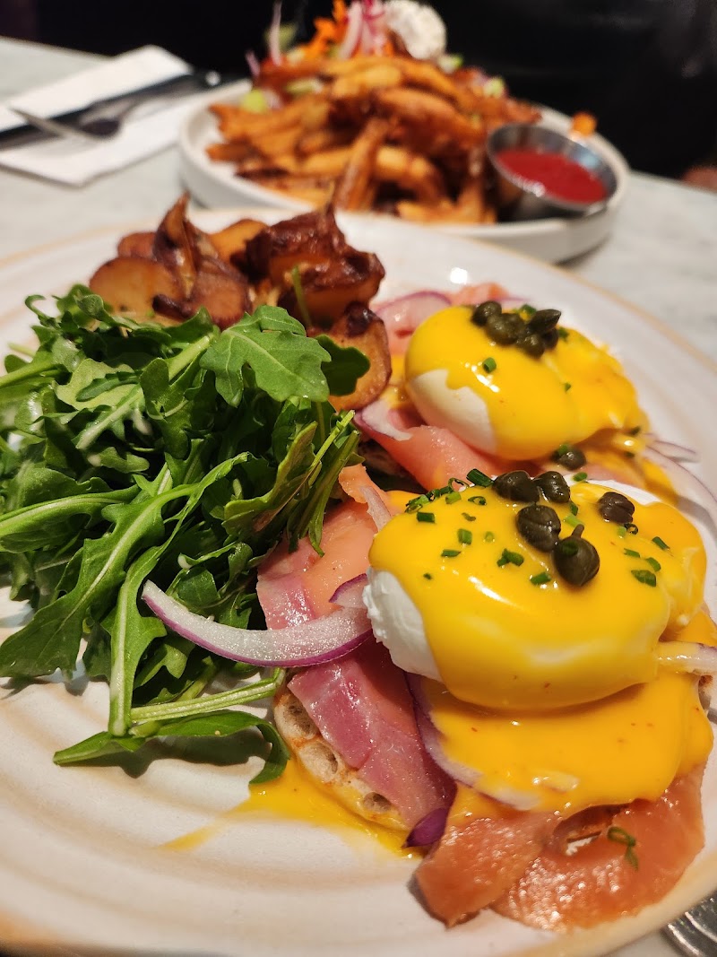 Ella Social - Ella Social 249 Columbus Ave, New York, NY 10023, USA