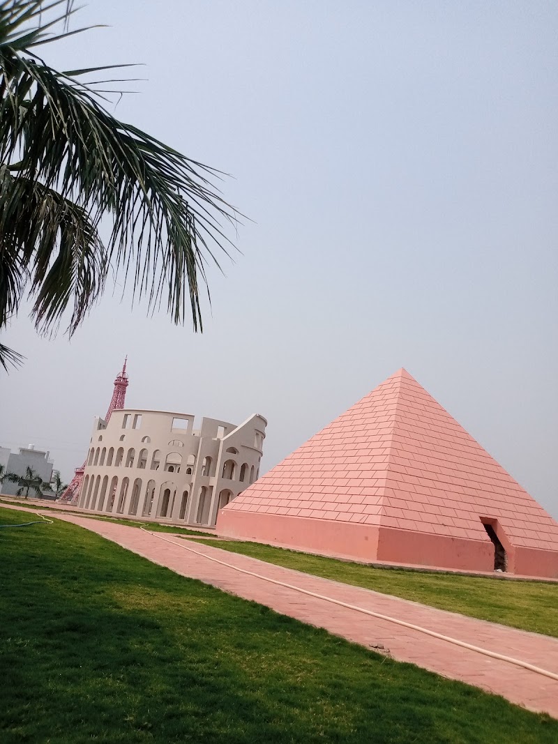 Maruti 7 wonder City - Maruti 7 wonder City Near Mahadev Ghat, before wall fort Vihar Sankra (Amleshwar), Paltan Road, locally) Known as, Greater, Raipur, Chhattisgarh 491111, India
