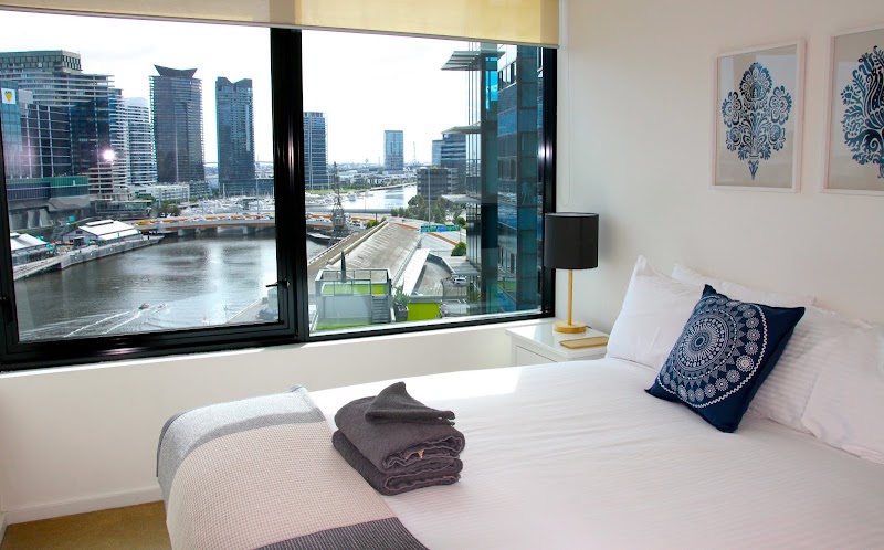 Waterfront Melbourne Apartments - Waterfront Melbourne Apartments, Unit 17b/60 Siddeley St, Docklands VIC 3005, Australia