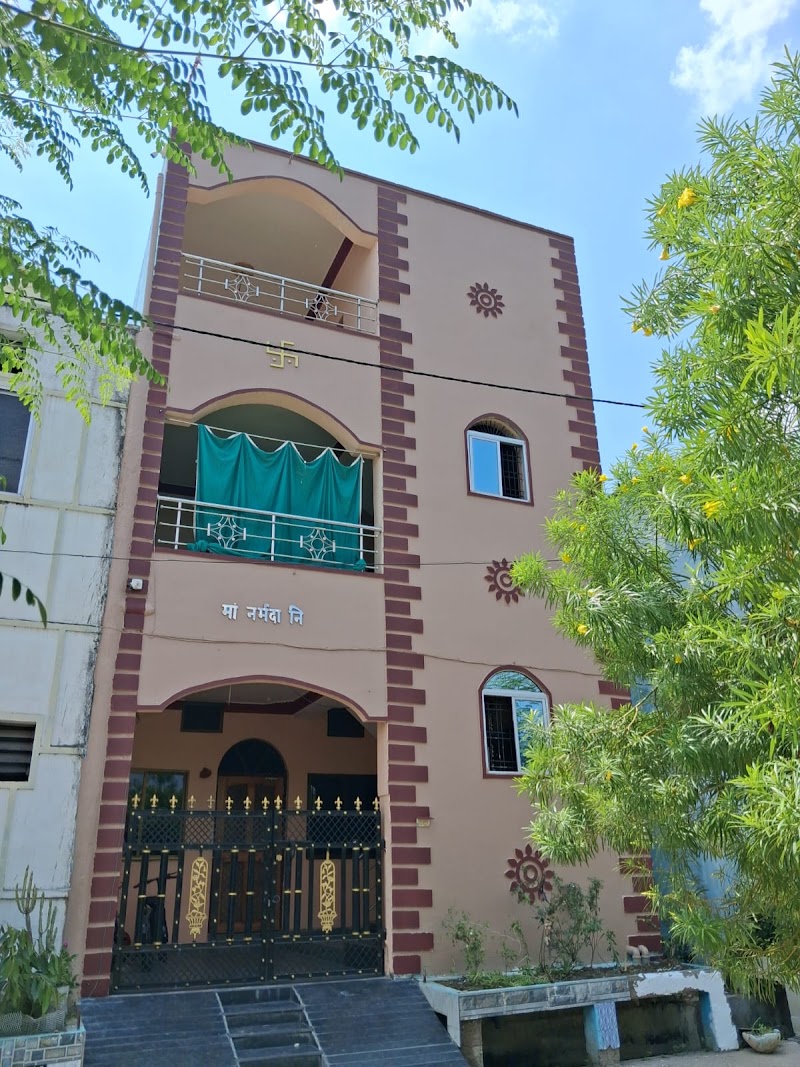 A B CASTLE - A B CASTLE, 34Q7+JW8, Ghuru, Chhattisgarh 495003, India
