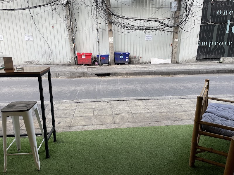 Thai Cannabis Club - Soi 7 - Thai Cannabis Club - Soi 7, Soi Sukhumvit 7, Khwaeng Khlong Toei, Watthana, Krung Thep Maha Nakhon 10110, Thailand