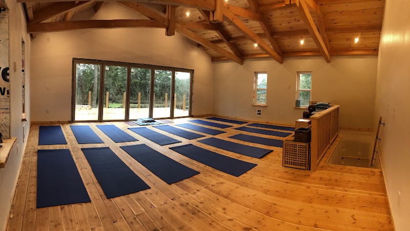 The Zen Cove Studio - The Zen Cove Studio, 974 View Ridge Dr, Oak Harbor, WA 98277, USA