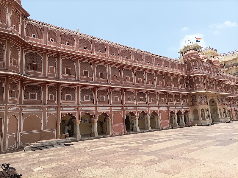 Diwan-e-Khas - Diwan-e-Khas WRGF+HFQ, Tulsi Marg, Gangori Bazaar, J.D.A. Market, Kanwar Nagar, Jaipur, Jaipur Nagar Nigam Area, Rajasthan 302002, India