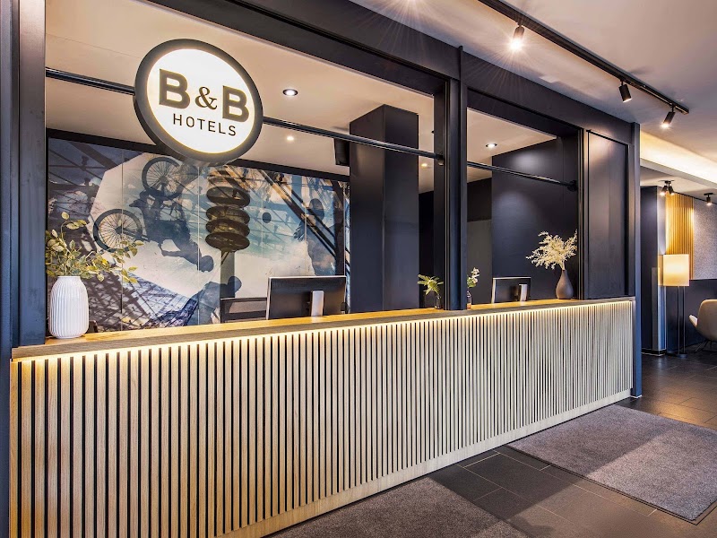 B&B HOTEL München-Olympiapark - B&B HOTEL München-Olympiapark Pelkovenstraße 156, 80992 München, Germany