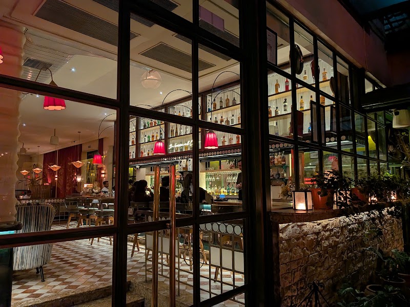 LUPA - LUPA Ground Floor, NO.86, SPENCER'S TOWERS, Mahatma Gandhi Rd, Haridevpur, Shanthala Nagar, Ashok Nagar, Bengaluru, Karnataka 560001, India
